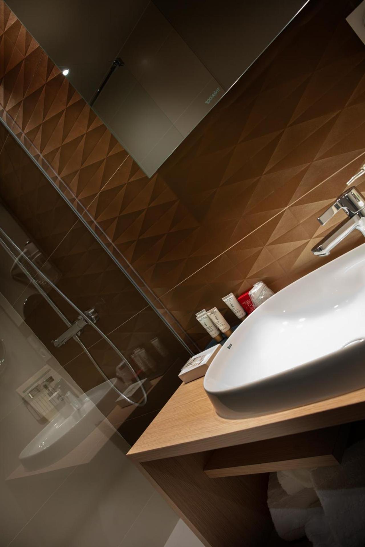 L'Aubiniere Hotel Restaurant & Spa Saint-Ouen-les-Vignes Eksteriør bilde