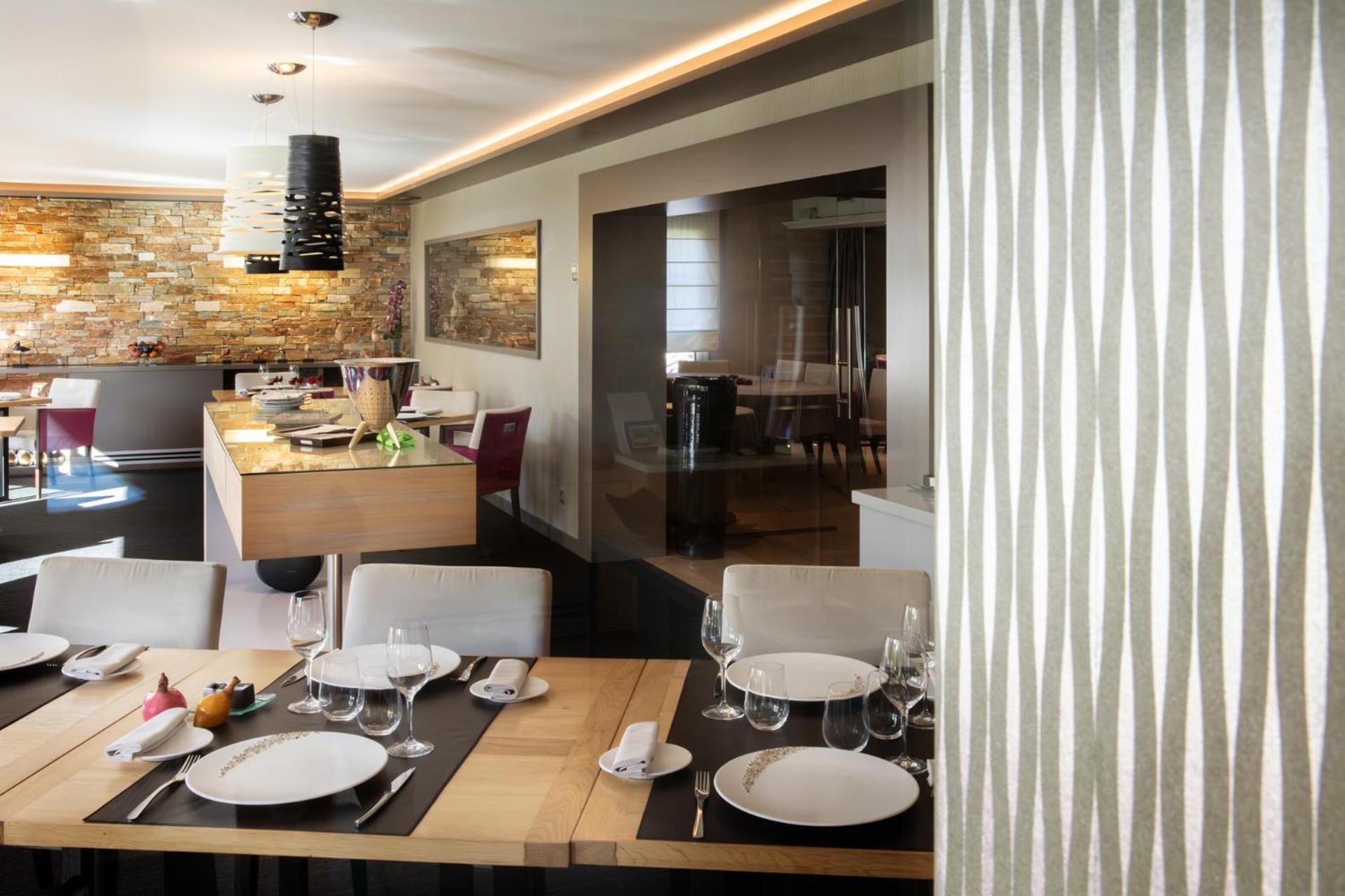 L'Aubiniere Hotel Restaurant & Spa Saint-Ouen-les-Vignes Eksteriør bilde