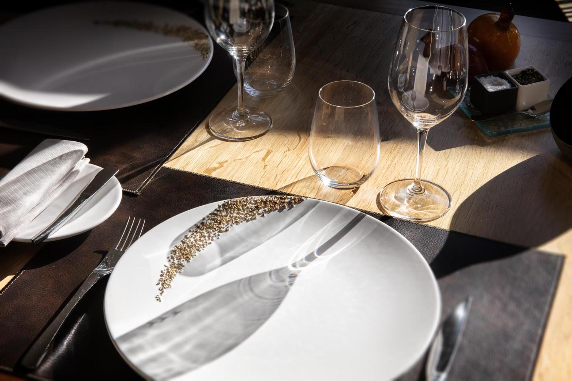 L'Aubiniere Hotel Restaurant & Spa Saint-Ouen-les-Vignes Eksteriør bilde
