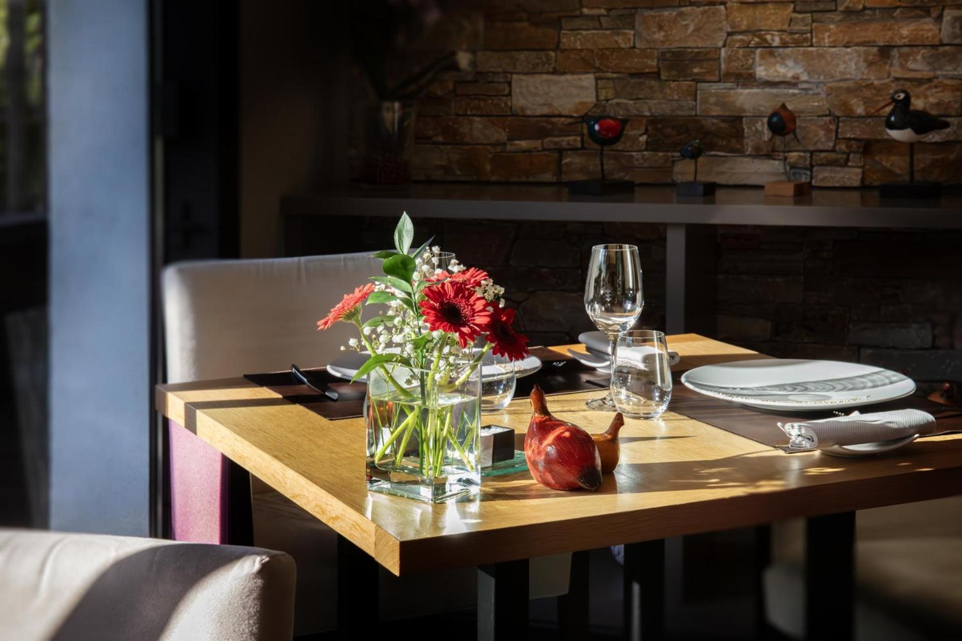 L'Aubiniere Hotel Restaurant & Spa Saint-Ouen-les-Vignes Eksteriør bilde