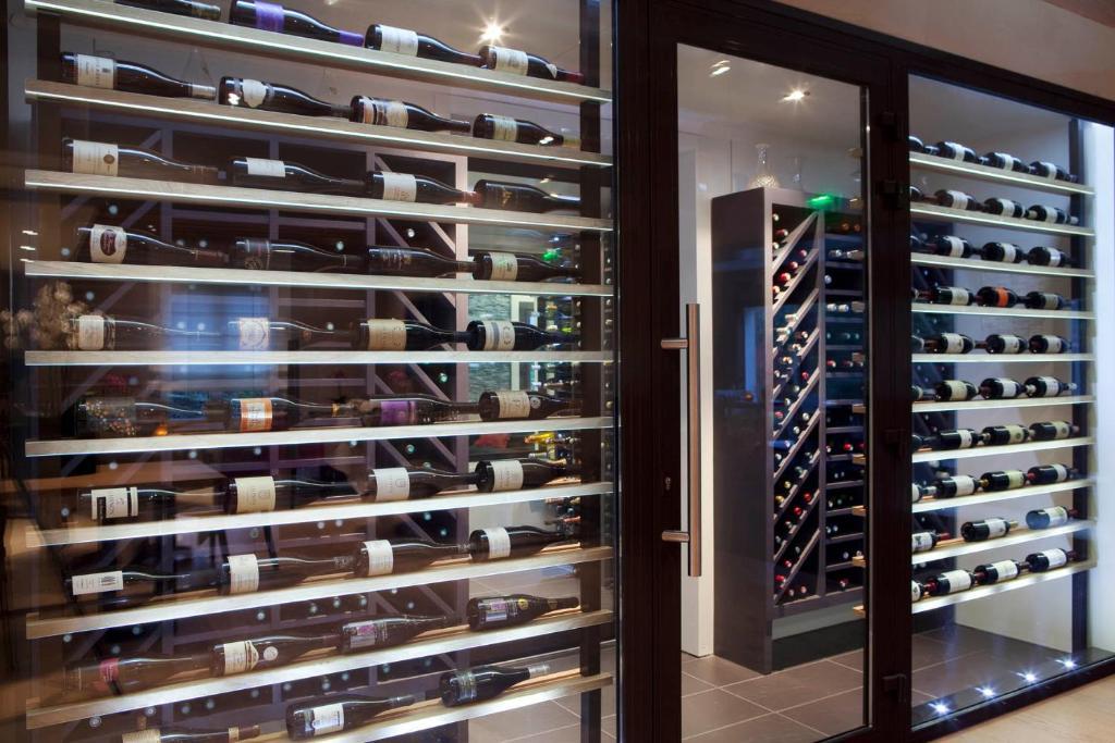 L'Aubiniere Hotel Restaurant & Spa Saint-Ouen-les-Vignes Eksteriør bilde