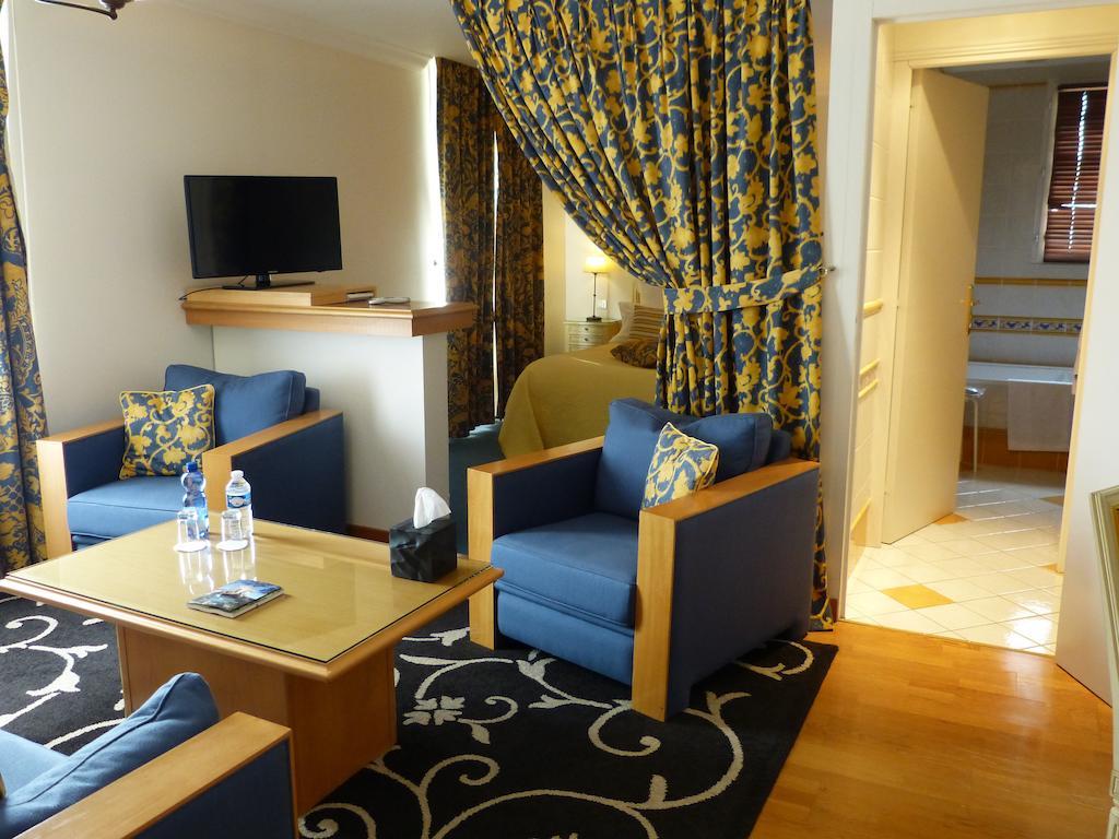L'Aubiniere Hotel Restaurant & Spa Saint-Ouen-les-Vignes Rom bilde
