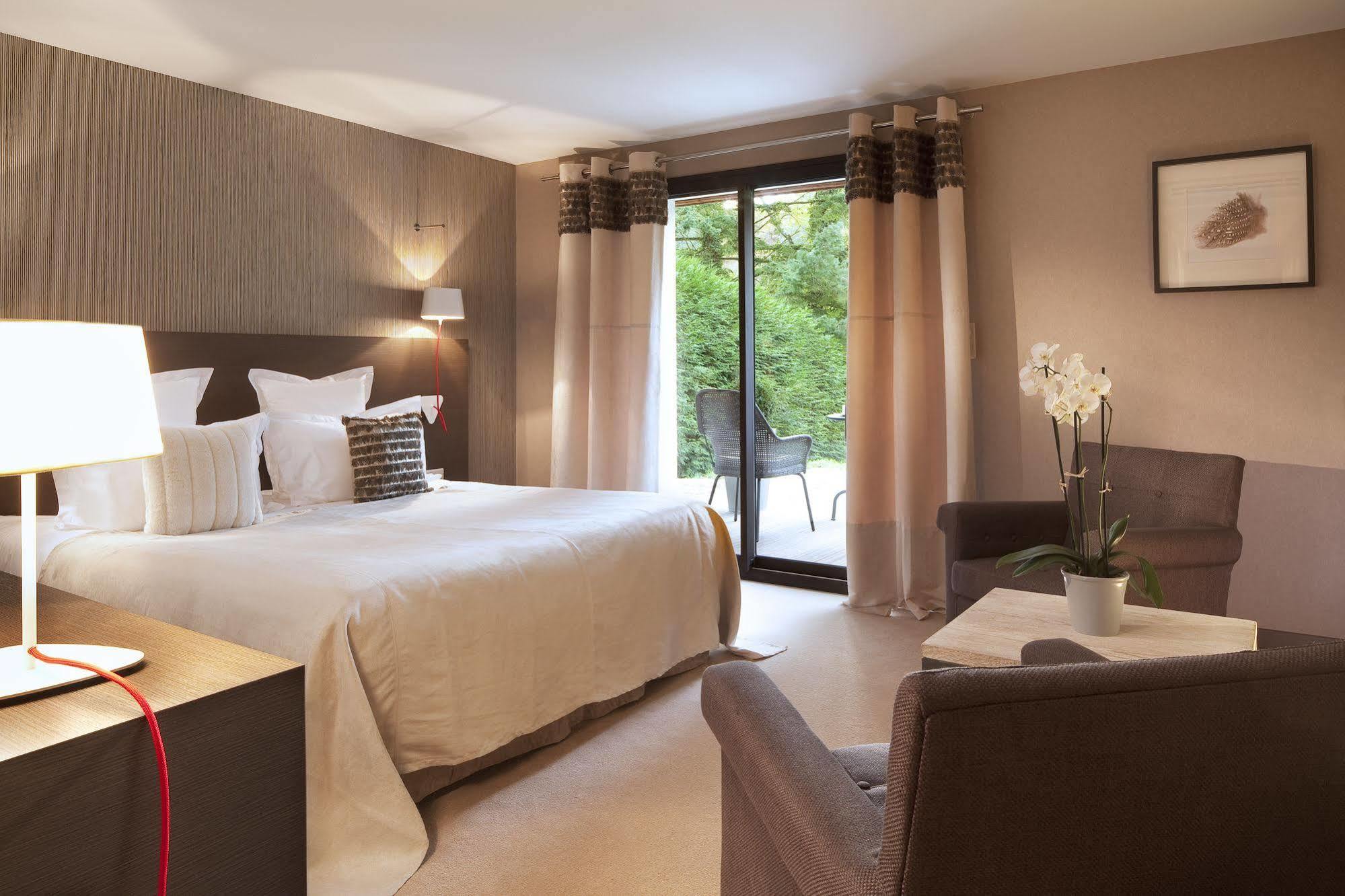 L'Aubiniere Hotel Restaurant & Spa Saint-Ouen-les-Vignes Eksteriør bilde