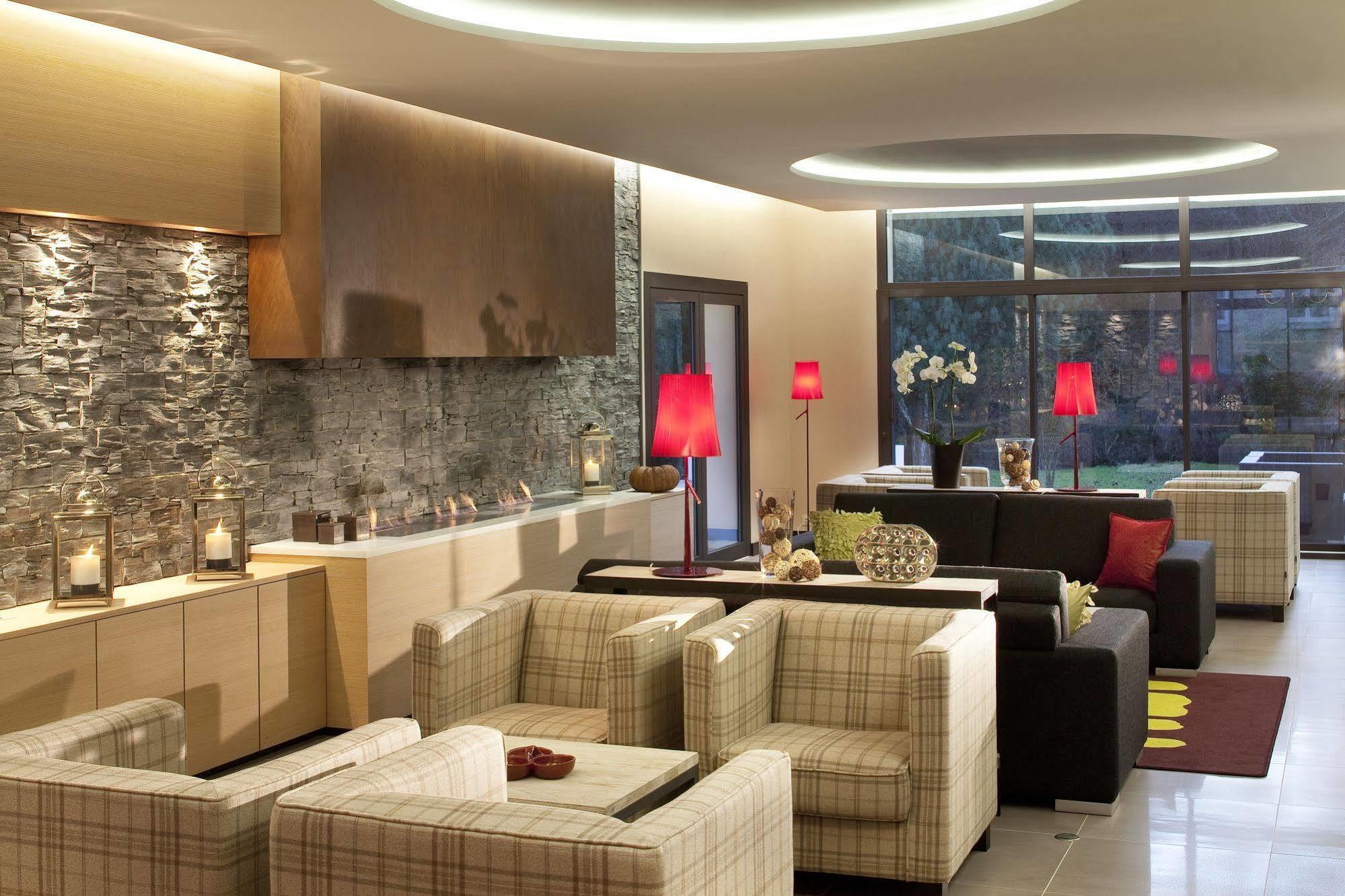 L'Aubiniere Hotel Restaurant & Spa Saint-Ouen-les-Vignes Eksteriør bilde